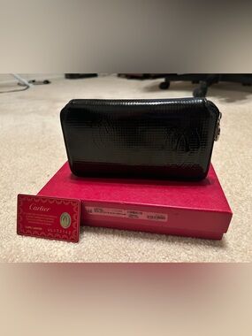 Authentic Cartier Black Patent Leather Logo Zip Wallet